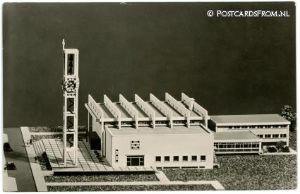 ansichtkaart: Rotterdam, Pendrecht. Maquette St. Bavo-Kerk