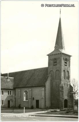 ansichtkaart: Piershil, Ned. Herv. Kerk