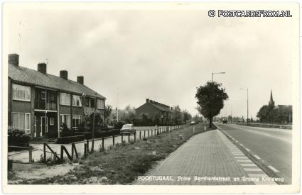 Poortugaal, Prins Bernhardstraat en Groene Kruisweg ansichtkaart: Poortugaal, Prins Bernhardstraat en Groene Kruisweg