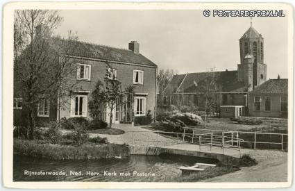 Rijnsaterwoude, Ned. Herv. Kerk met Pastorie ansichtkaart: Rijnsaterwoude, Ned. Herv. Kerk met Pastorie
