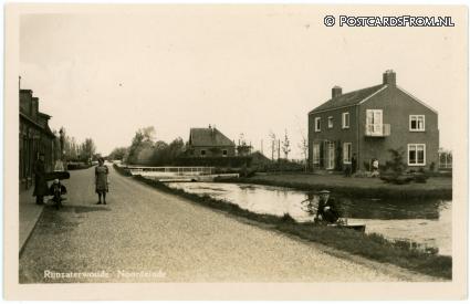 Rijnsaterwoude, Noordeinde ansichtkaart: Rijnsaterwoude, Noordeinde