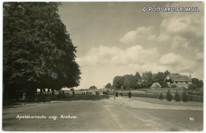 Arnhem, Apeldoornsche weg ansichtkaart: Arnhem, Apeldoornsche weg