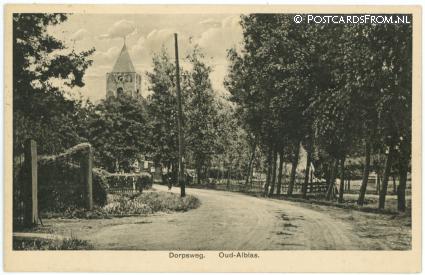 ansichtkaart: Oud-Alblas, Dorpsweg