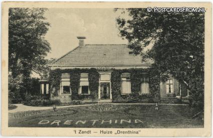 't Zandt GN, Huize 'Drenthina' ansichtkaart: 't Zandt GN, Huize 'Drenthina'