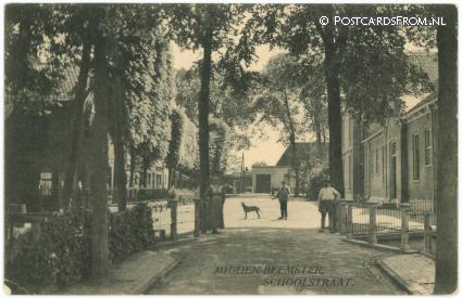 Middenbeemster, Schoolstraat ansichtkaart: Middenbeemster, Schoolstraat