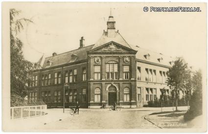 ansichtkaart: Veendam, Rijks H.B.S.