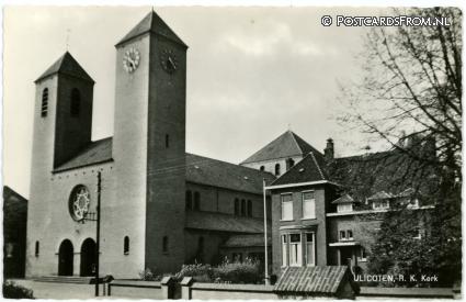 ansichtkaart: Ulicoten, R.K. Kerk