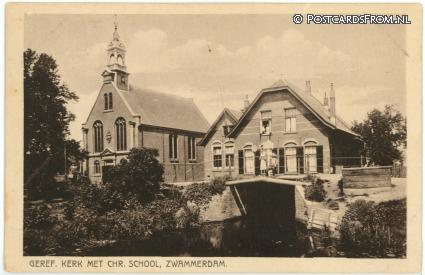 ansichtkaart: Zwammerdam, Geref. Kerk met Chr. School