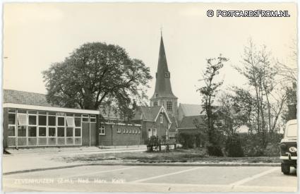Zevenhuizen ZH, Ned. Herv. Kerk ansichtkaart: Zevenhuizen ZH, Ned. Herv. Kerk