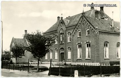 Zeeland NB, Zuster Klooster ansichtkaart: Zeeland NB, Zuster Klooster