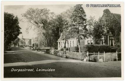ansichtkaart: Leimuiden, Dorpsstraat