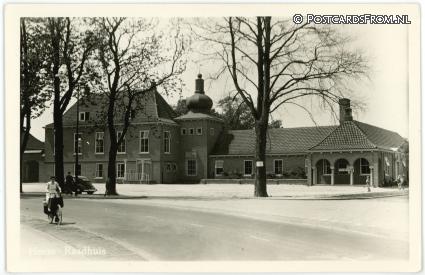 ansichtkaart: Heeze, Raadhuis