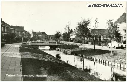 ansichtkaart: Maasland, Vrouwe Lideweysingel