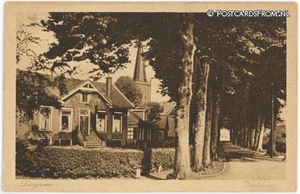ansichtkaart: Langweer, Kerklaan