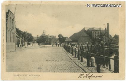 ansichtkaart: Moerdijk, Havenkant
