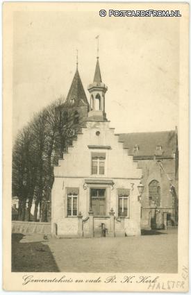 ansichtkaart: Halsteren, Gemeentehuis en oude R.K. Kerk