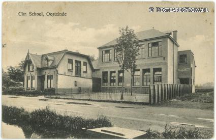ansichtkaart: Oosteinde NH, Chr. School
