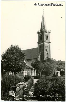 Menaldum, Ned. Herv. Kerk ansichtkaart: Menaldum, Ned. Herv. Kerk