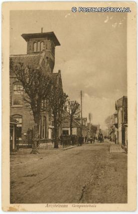 ansichtkaart: Amstelveen, Gemeentehuis