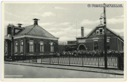 Uithuizermeeden, Ger. School ansichtkaart: Uithuizermeeden, Ger. School