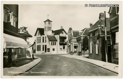 Uithuizermeeden, Gemeentehuis ansichtkaart: Uithuizermeeden, Gemeentehuis