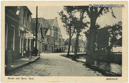 ansichtkaart: Makkum FR, Buren met Geref. Kerk