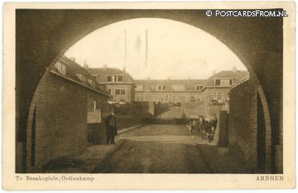 Arnhem, Te Braakeplein, Geitekamp ansichtkaart: Arnhem, Te Braakeplein, Geitekamp